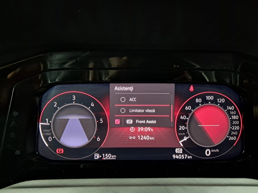 VOLKSWAGEN GOLF VIII LIFE 115CP 2021