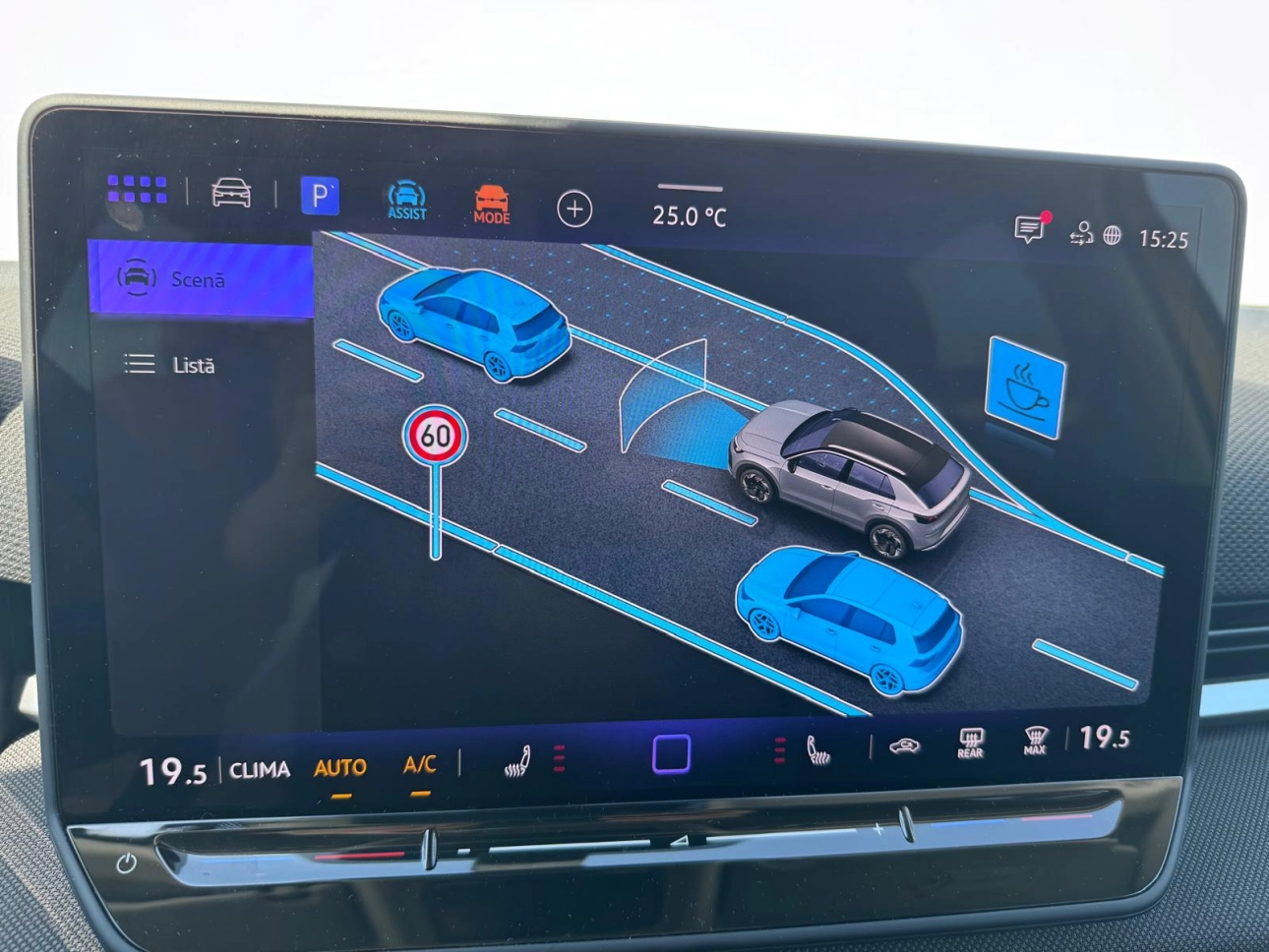 Volkswagen T-ROC Life SUV 2025