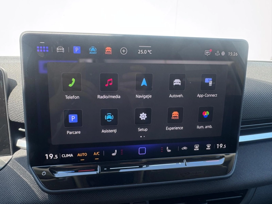 Volkswagen T-ROC Life SUV 2025