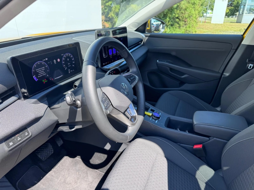 Volkswagen T-ROC Life SUV 2025