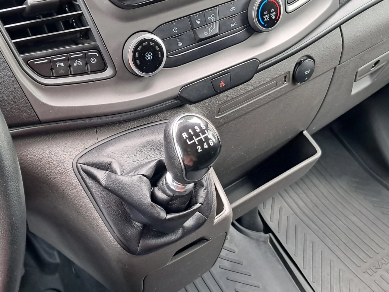 FORD TRANSIT