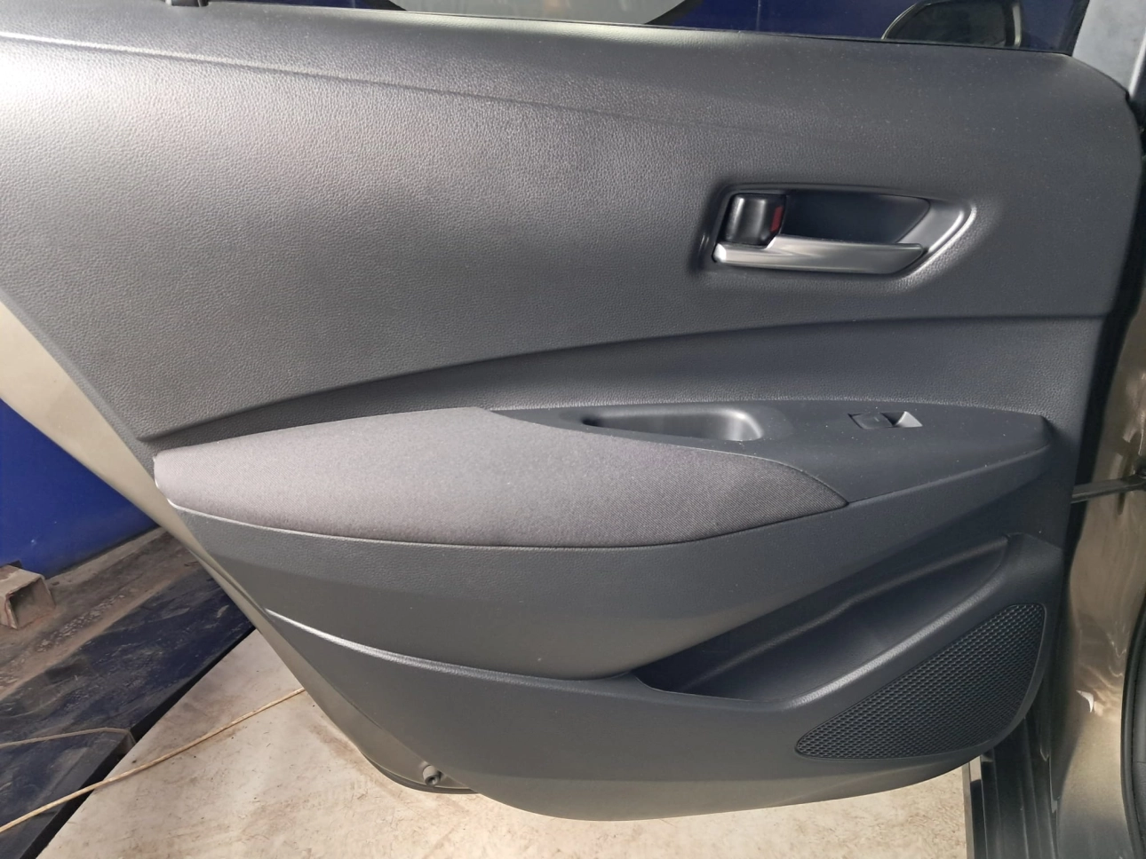 TOYOTA COROLLA DYNAMIC HYBRID HSE E-CVT 98CP 2022