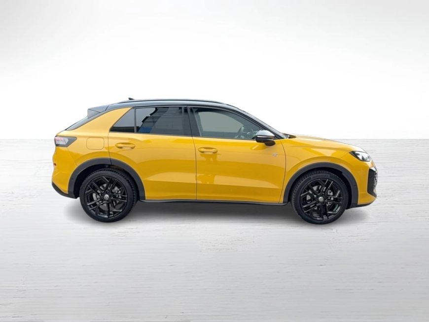 Volkswagen T-ROC R-LINE SUV 2025