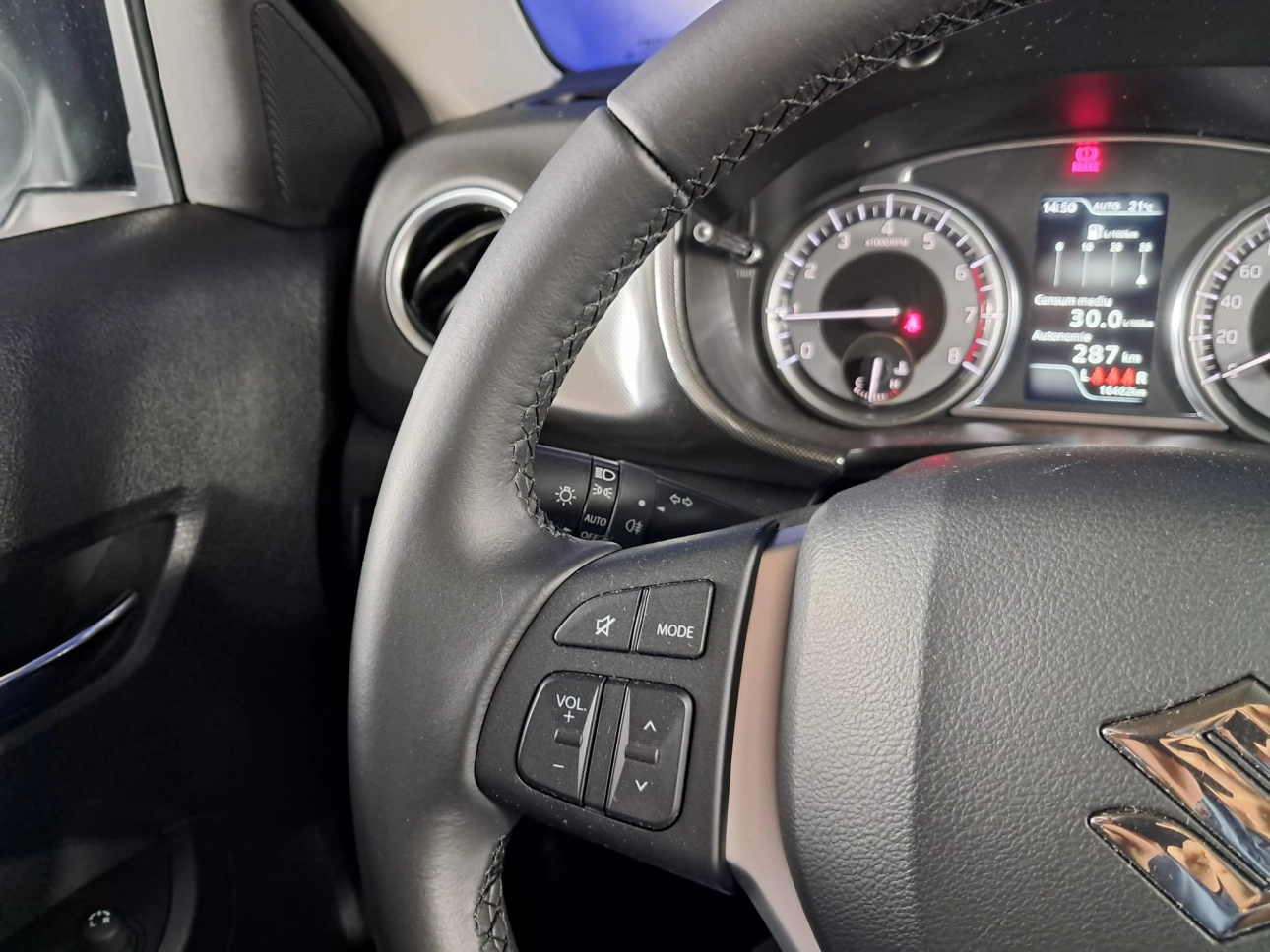 SUZUKI VITARA SPIRIT 4WD 1.4TI HYBRID 129CP 2024