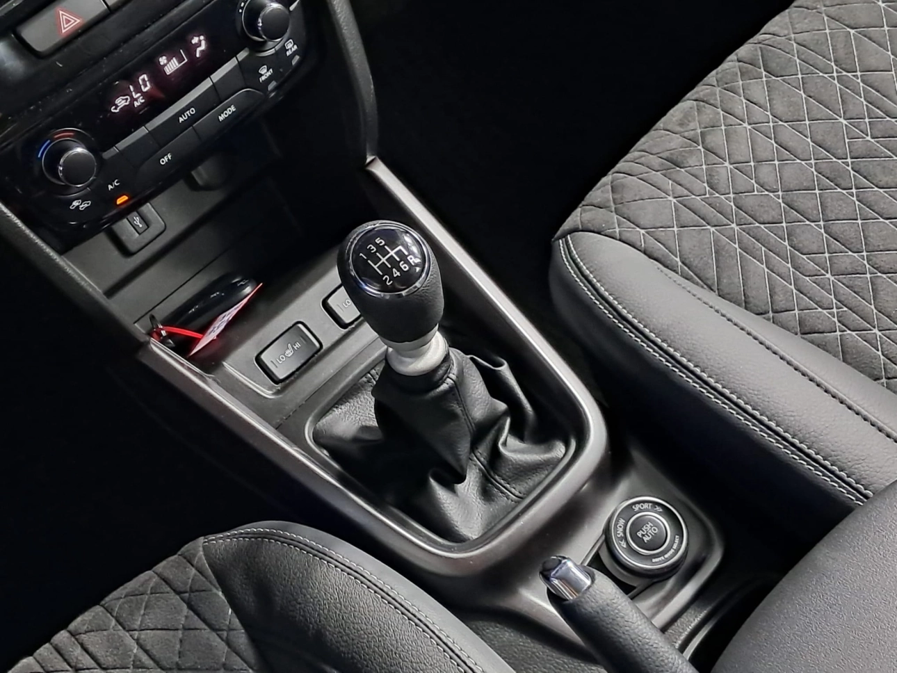 SUZUKI VITARA SPIRIT 4WD 1.4TI HYBRID 129CP 2024