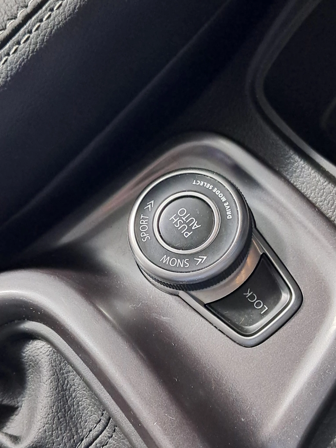 SUZUKI VITARA SPIRIT 4WD 1.4TI HYBRID 129CP 2024