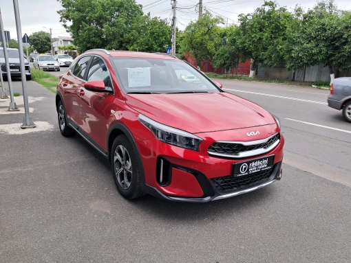 KIA-XCEED-Crossover-2023--Automata