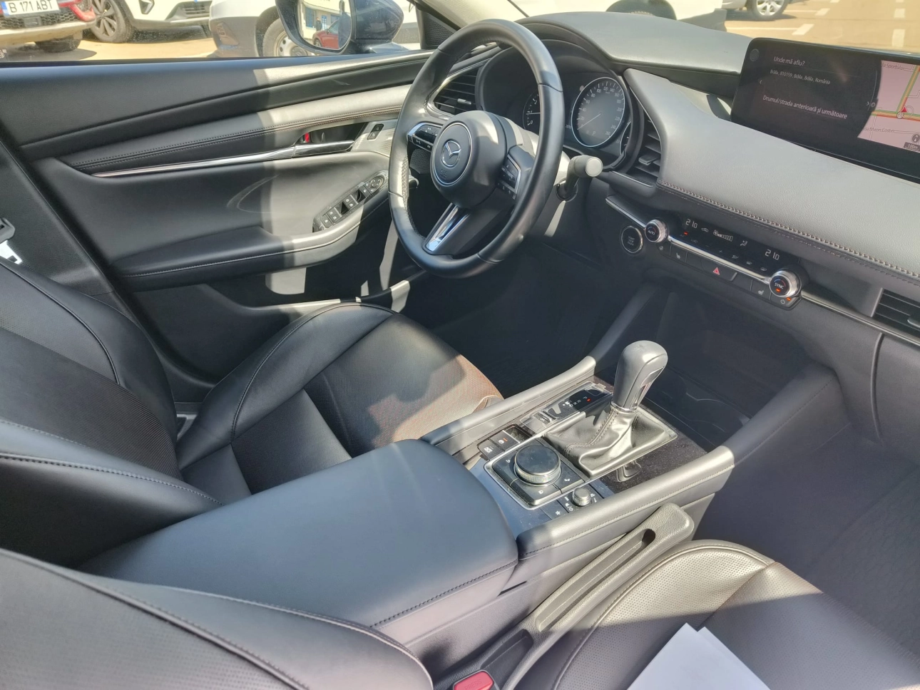 MAZDA 3 2.0L e-SKYACTIV X 186ps 6AT FWD Takumi