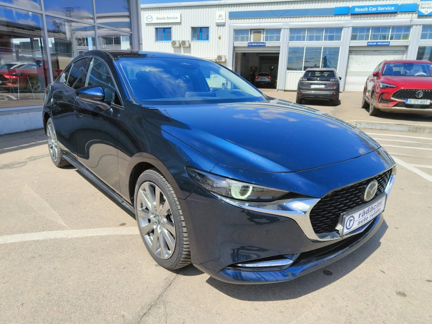 MAZDA 3 2.0L e-SKYACTIV X 186ps 6AT FWD Takumi