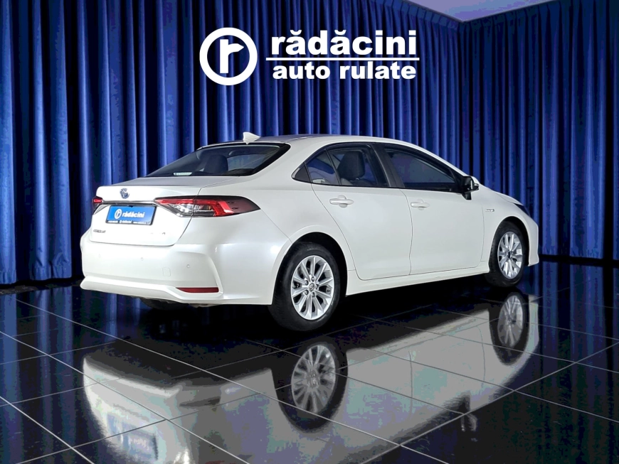 TOYOTA COROLLA DYNAMIC 1.8i HYBRID E-CVT HSE 98CP 2021