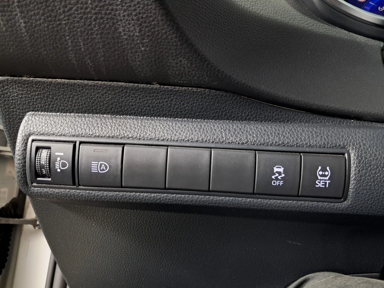 TOYOTA COROLLA DYNAMIC 1.8i HYBRID E-CVT HSE 98CP 2021