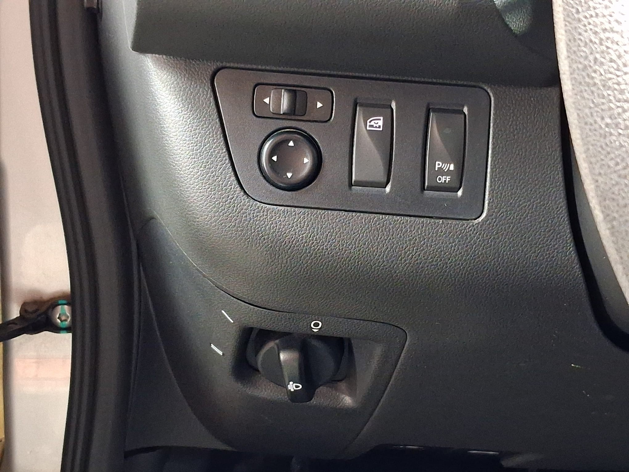DACIA Spring 2021 — imagine 17