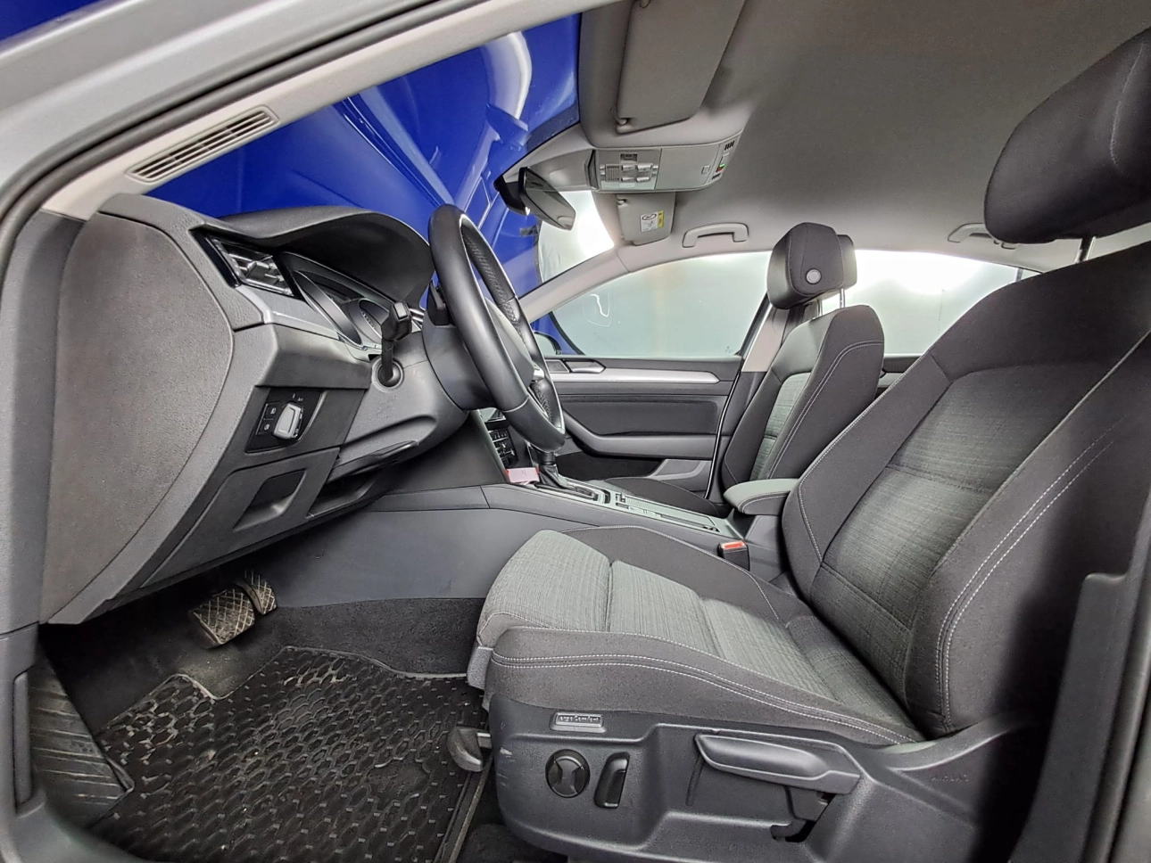 VOLKSWAGEN PASSAT COMFORTLINE DSG 150CP 2022
