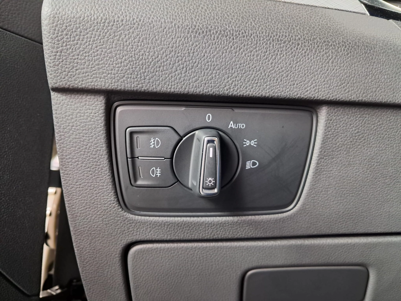 VOLKSWAGEN PASSAT COMFORTLINE DSG 150CP 2022