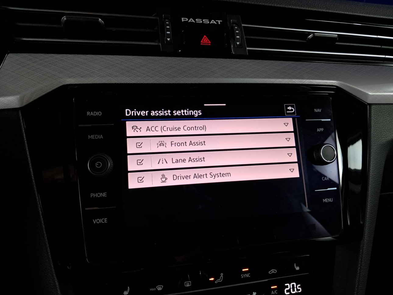 VOLKSWAGEN PASSAT COMFORTLINE DSG 150CP 2022