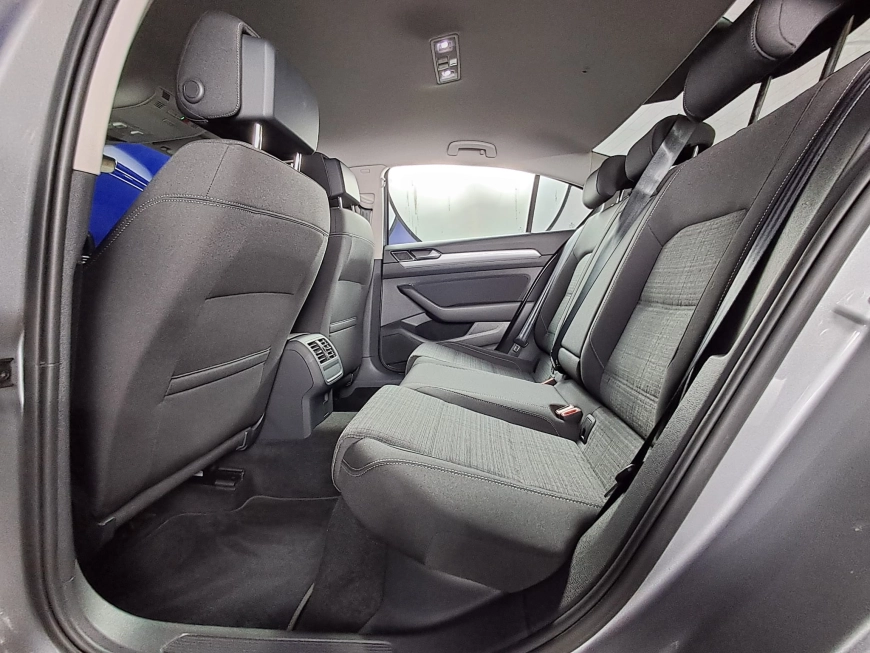 VOLKSWAGEN PASSAT COMFORTLINE DSG 150CP 2022