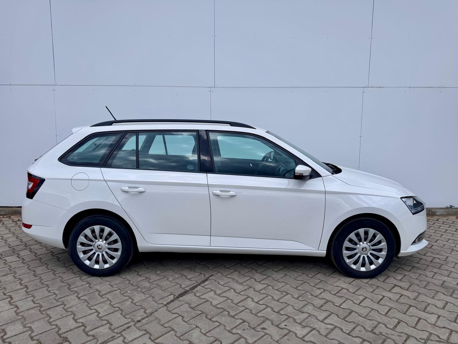 SKODA Fabia 2022 — imagine 6