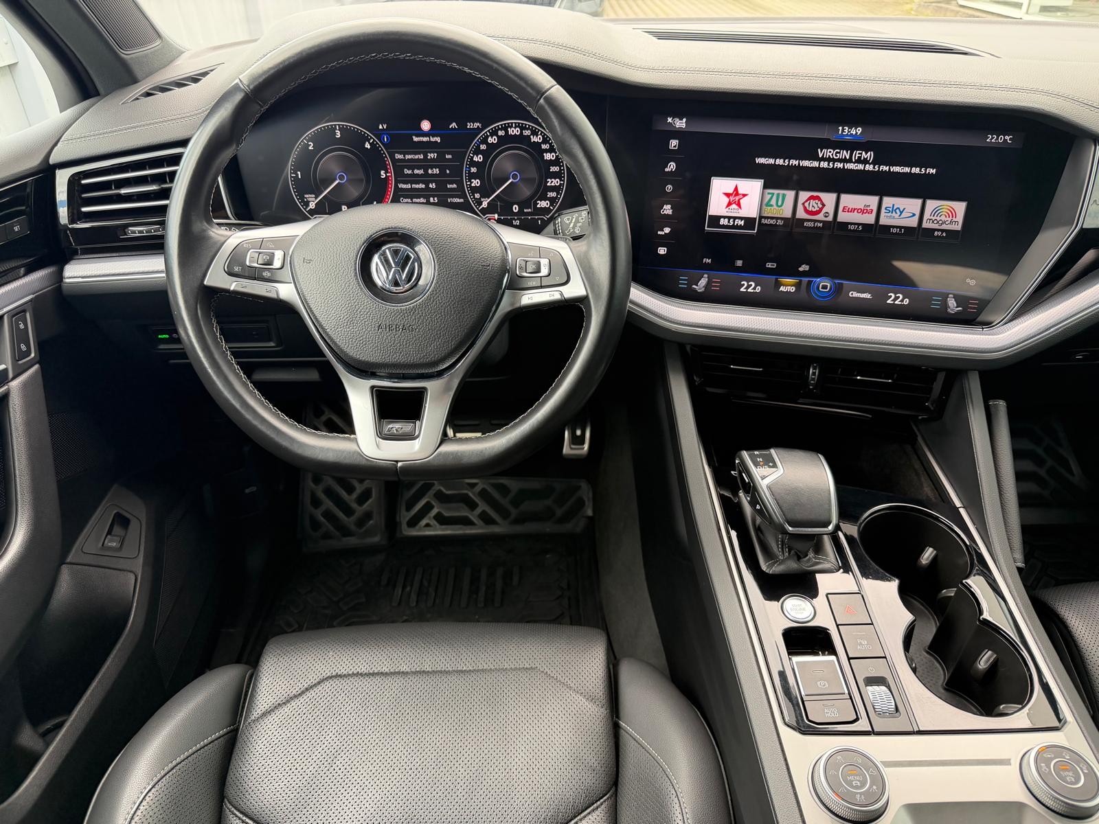 VOLKSWAGEN Touareg 2020 — imagine 14