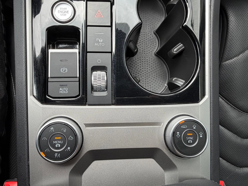 Volkswagen TOUAREG SUV 2020