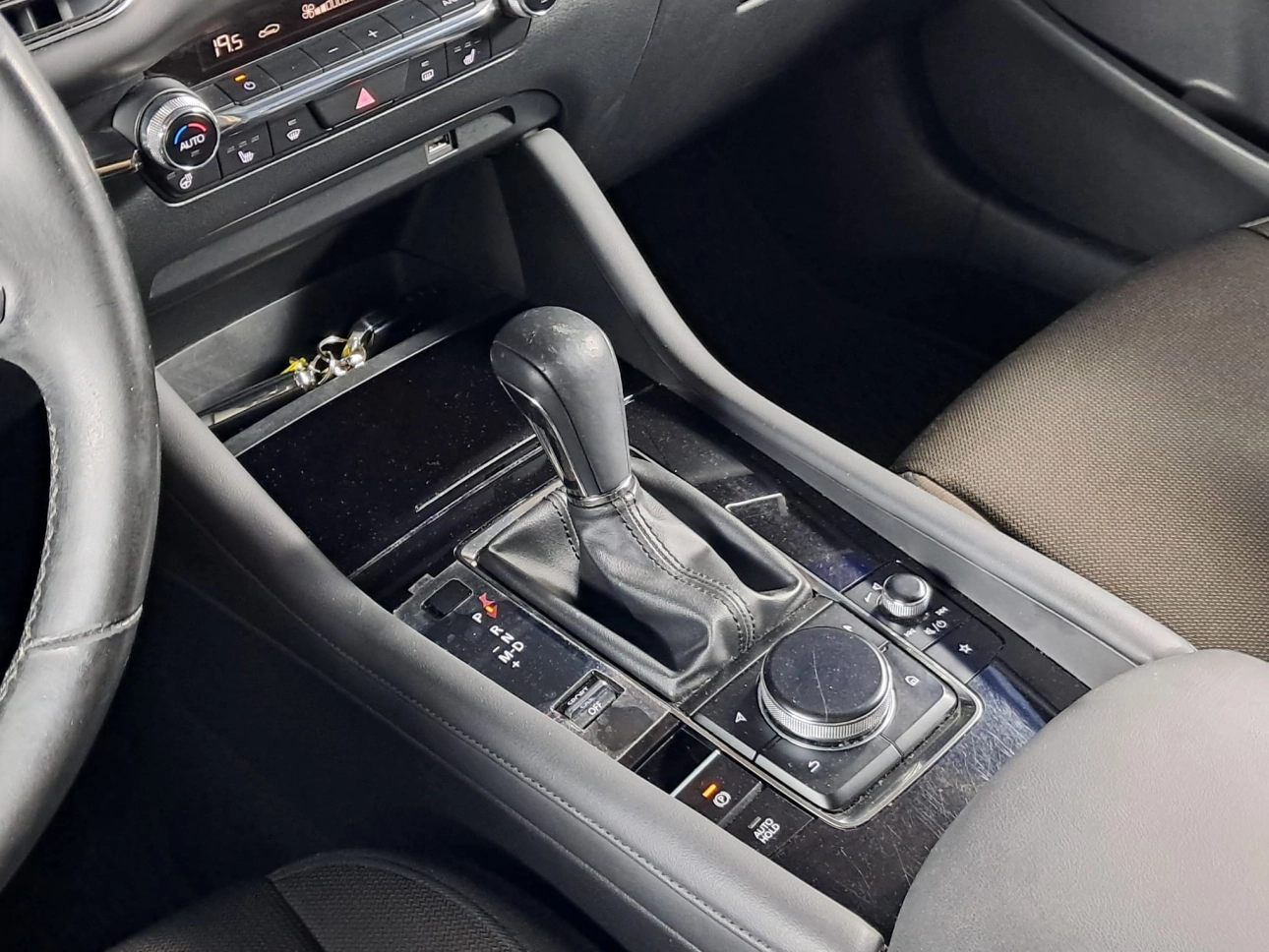 MAZDA 3 G150 HYBRID 2.0i 150CP 2021