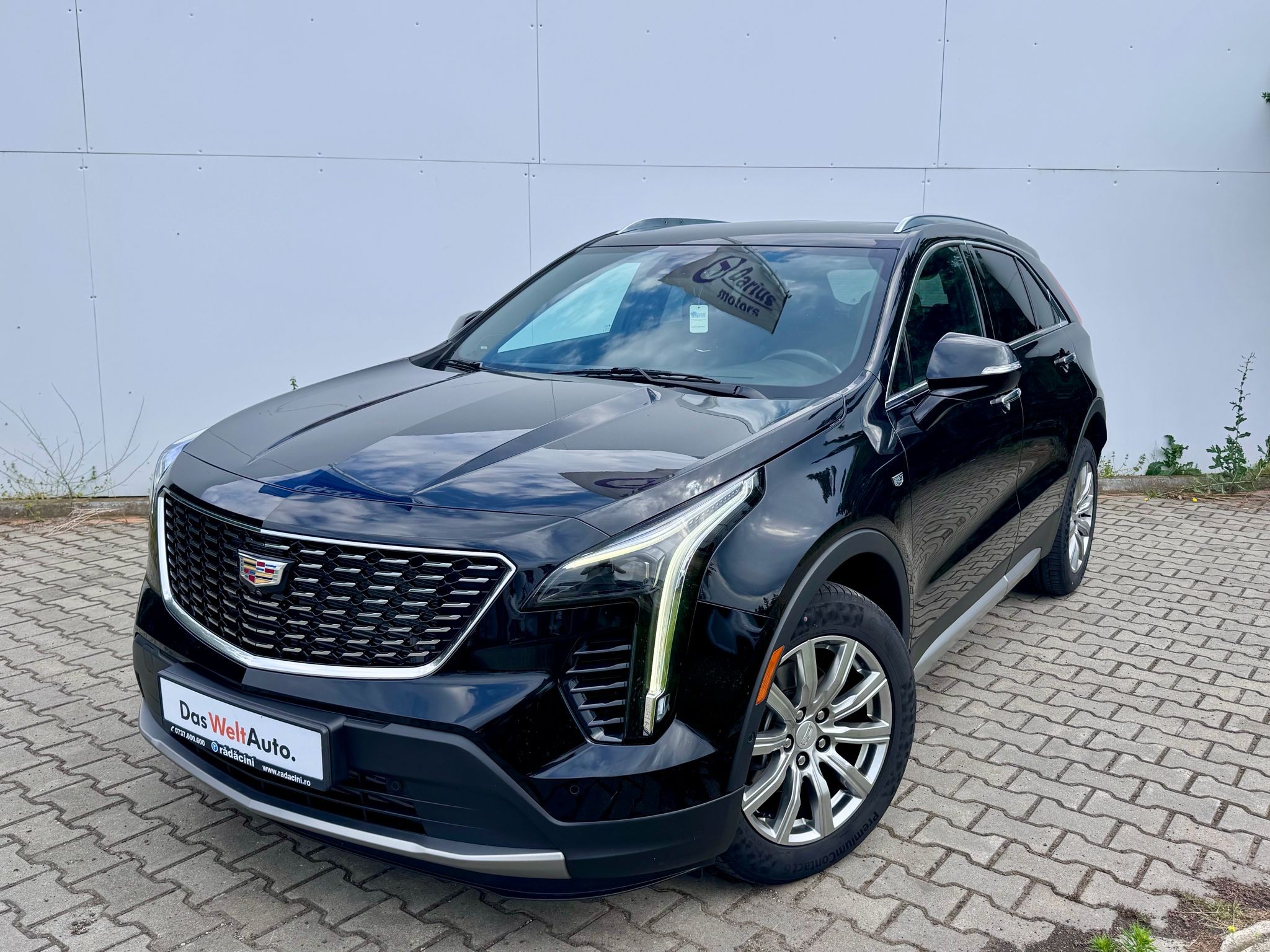 CADILLAC XT4 2024 — imagine 2