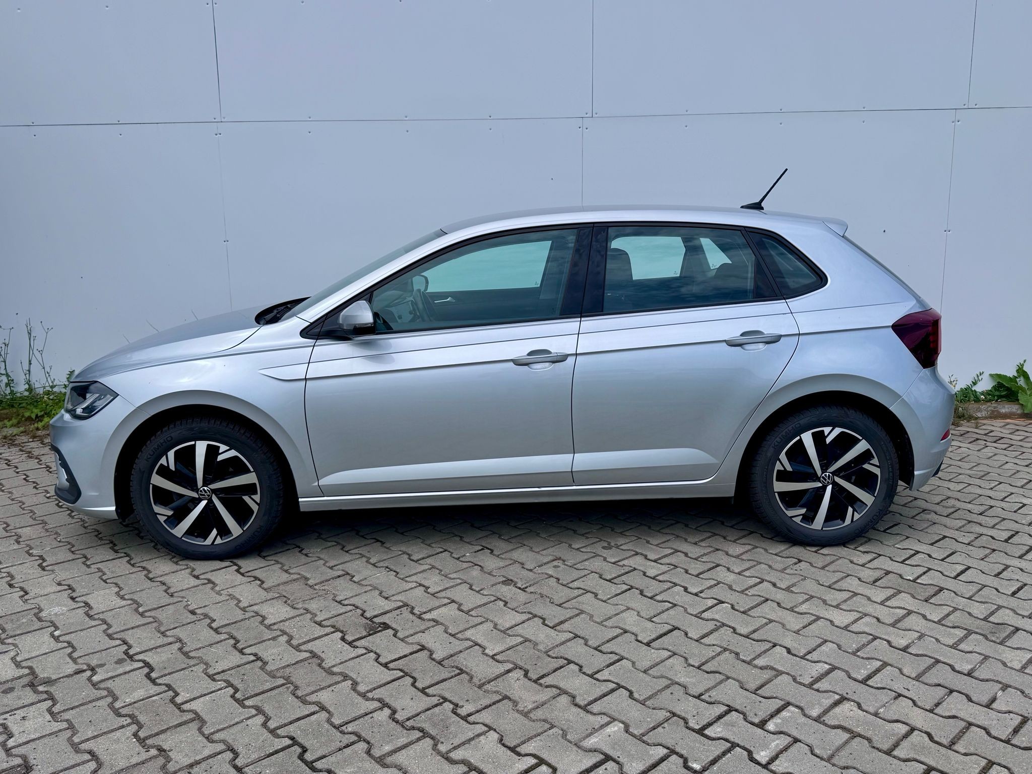 VOLKSWAGEN Polo 2023 — imagine 2