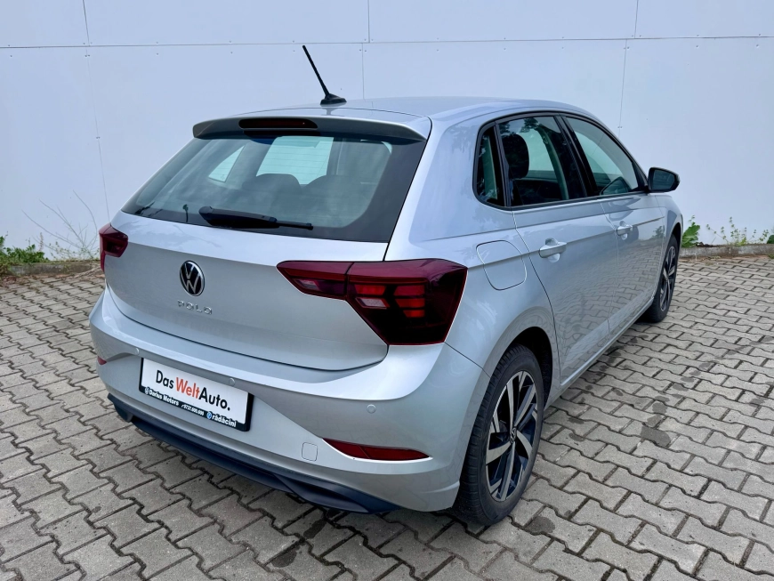 Volkswagen POLO LIFE Hatchback 2023