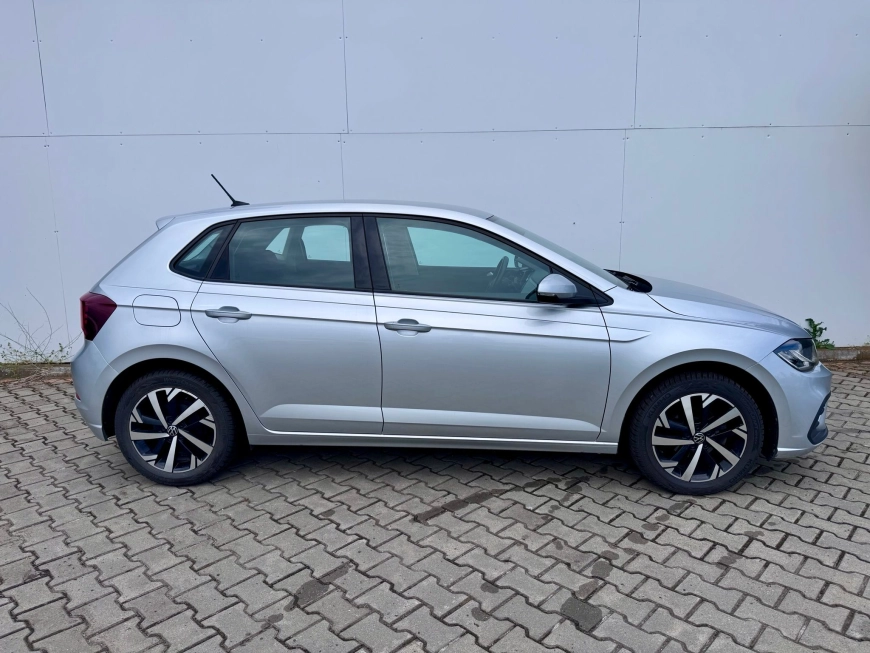 Volkswagen POLO LIFE Hatchback 2023