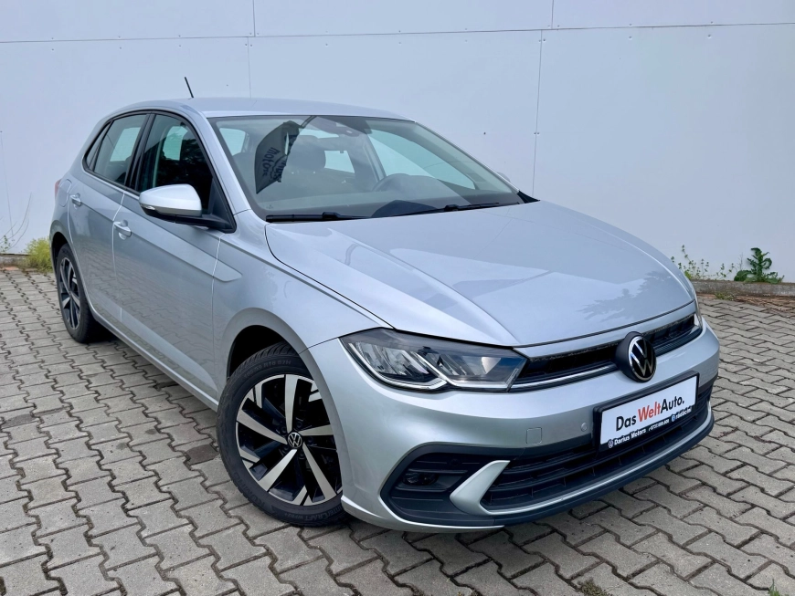 Volkswagen POLO LIFE Hatchback 2023