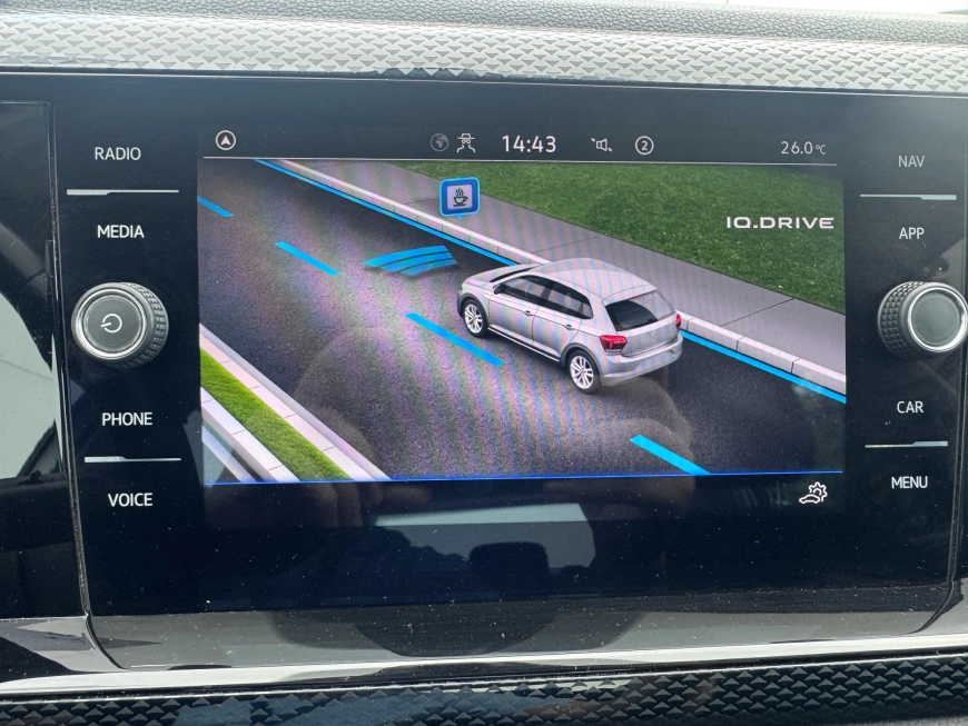 Volkswagen POLO LIFE Hatchback 2023