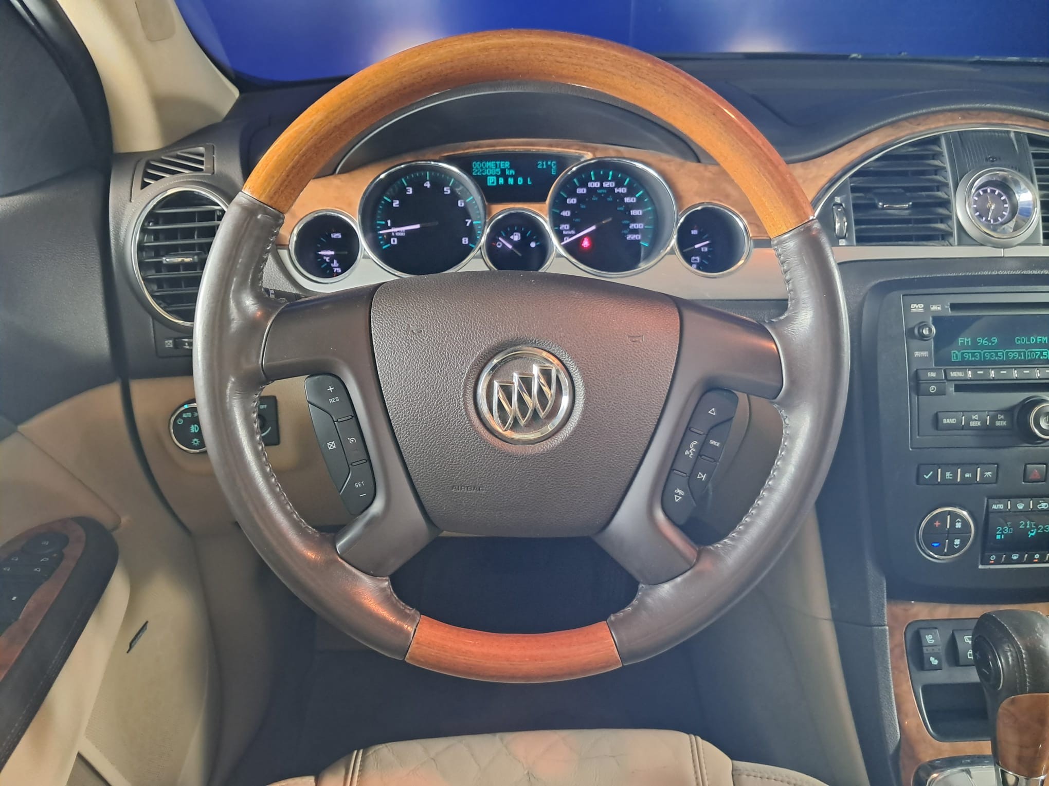 BUICK Enclave 2010 — imagine 14