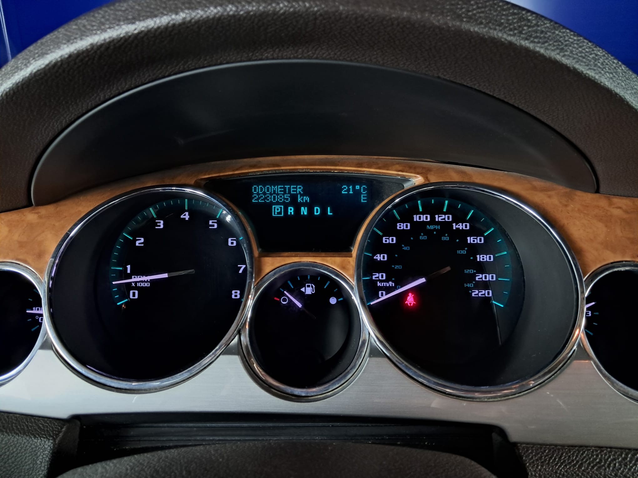 BUICK Enclave 2010 — imagine 16