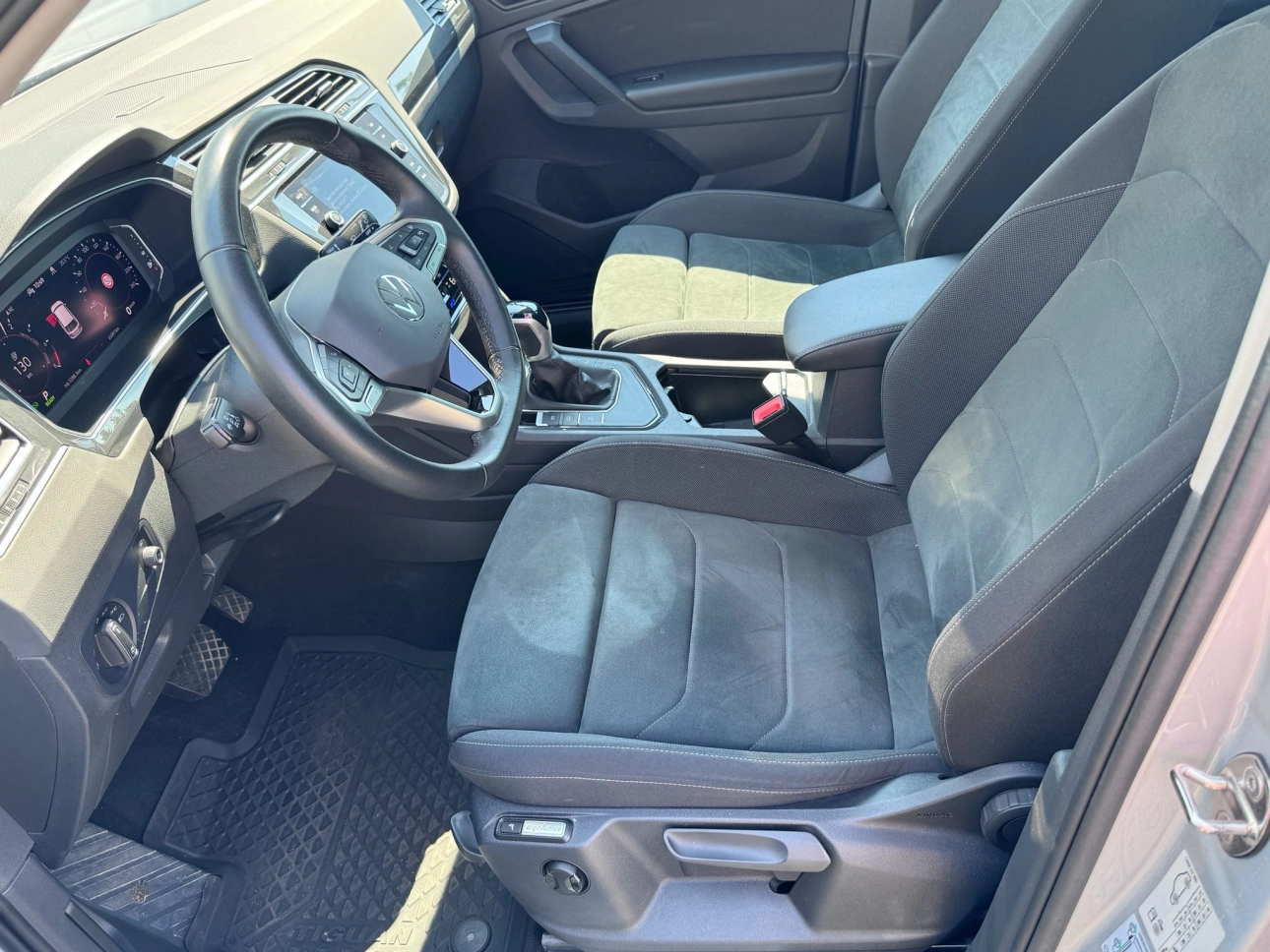 Volkswagen Tiguan eHybrid SUV 2023