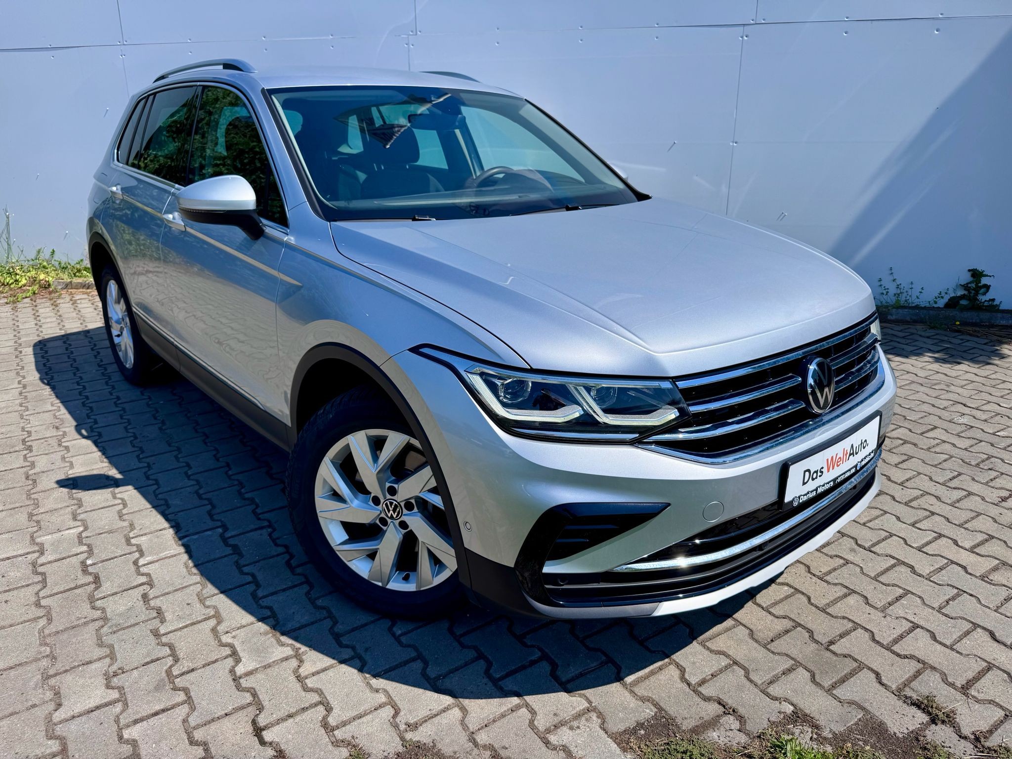 VOLKSWAGEN Tiguan 2023 — imagine 8