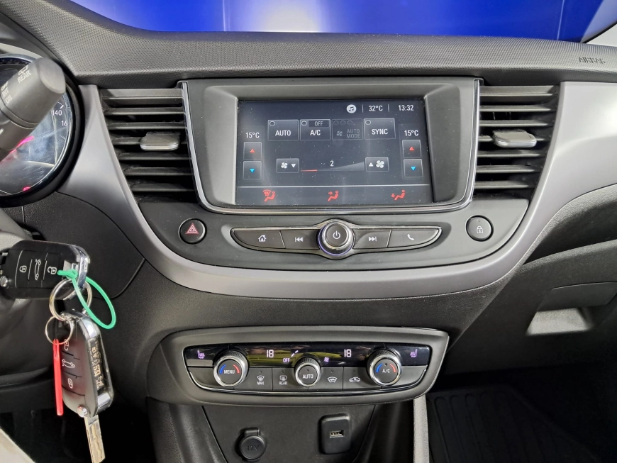 OPEL CROSSLAND X INNOVATION 1.2TI 130CP 2021