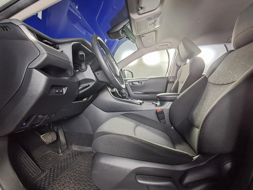 TOYOTA RAV 4 DYNAMIC HYBRID HSD E-CVT