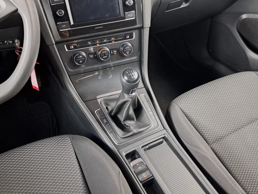 VOLKSWAGEN GOLF TRANDLINE 1.6TDI 115CP 2018