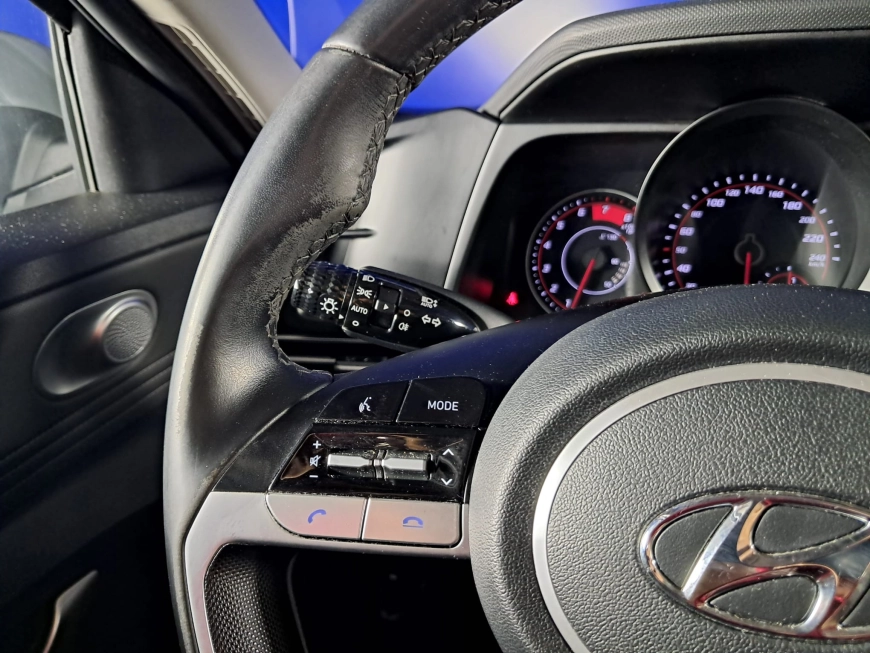 HYUNDAI ELANTRA 1.6i 122 CP 2022
