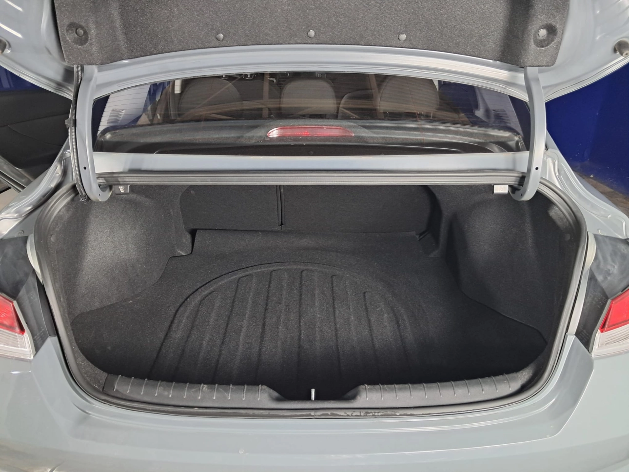 HYUNDAI ELANTRA 1.6i 122 CP 2022
