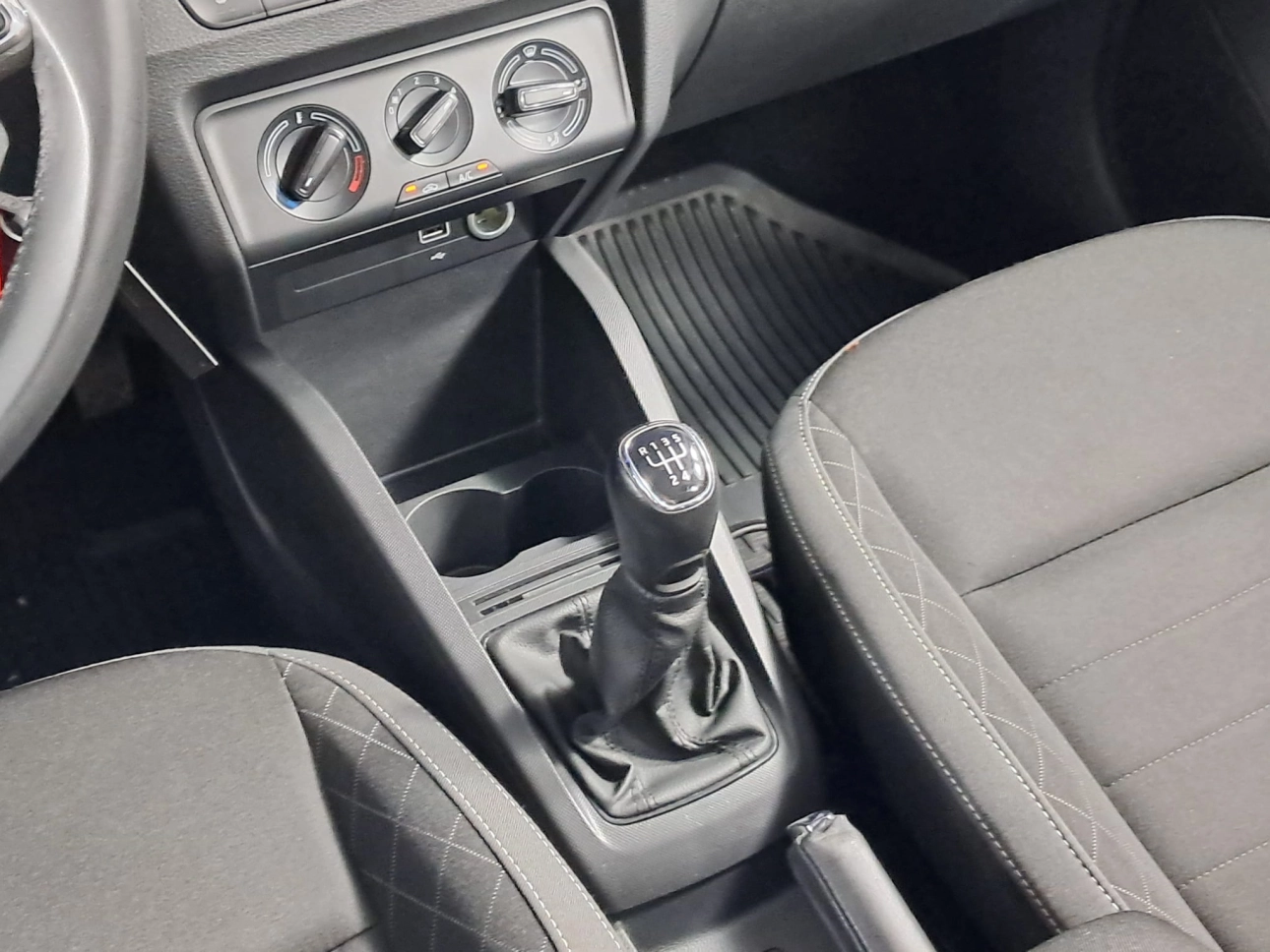 SKODA FABIA COMFORT 1.0TSI  2022