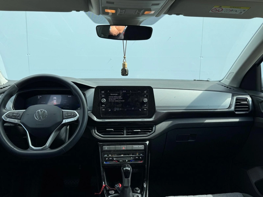 Volkswagen T-CROSS Hatchback 2025