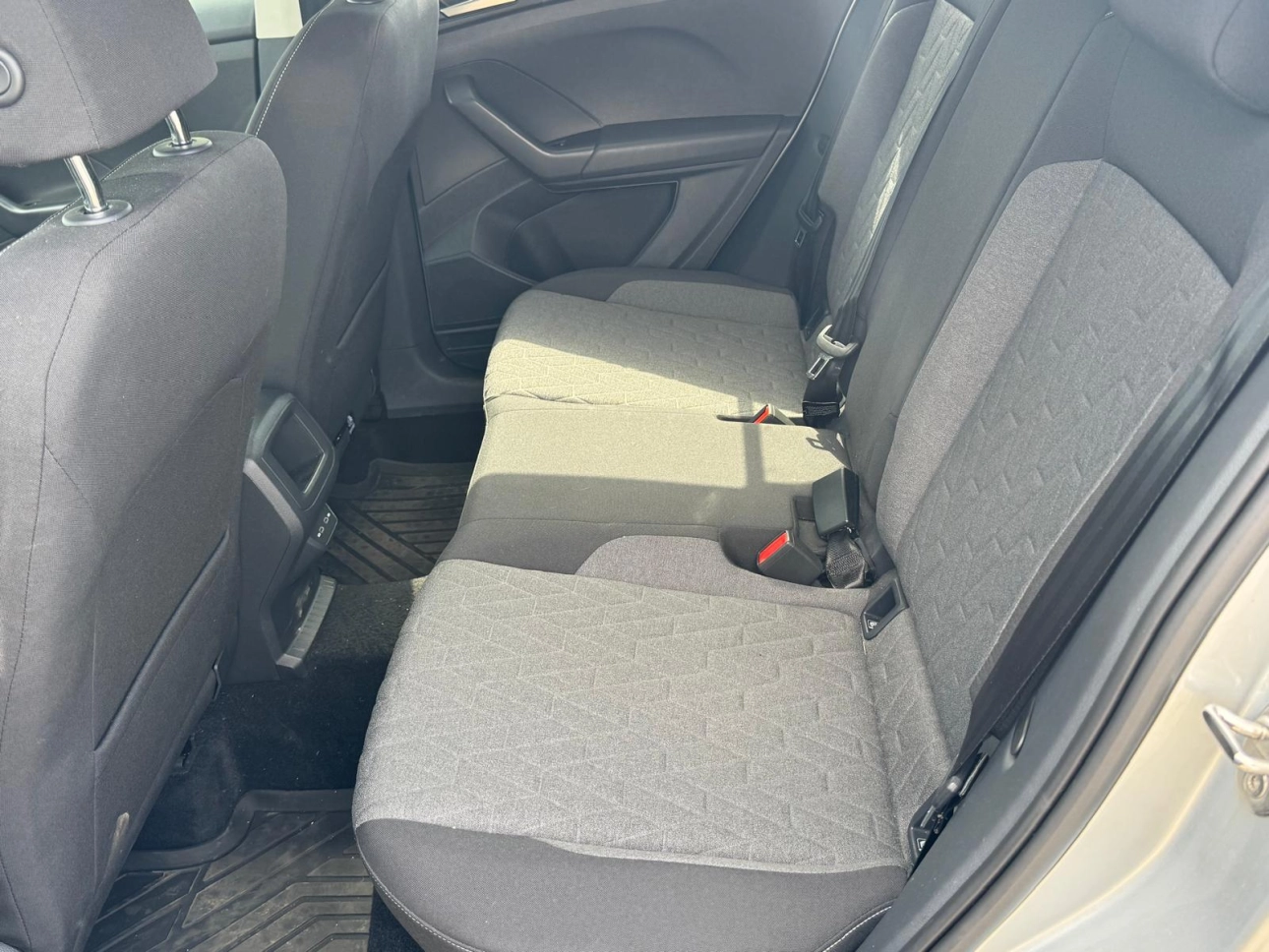 Volkswagen T-CROSS Hatchback 2025