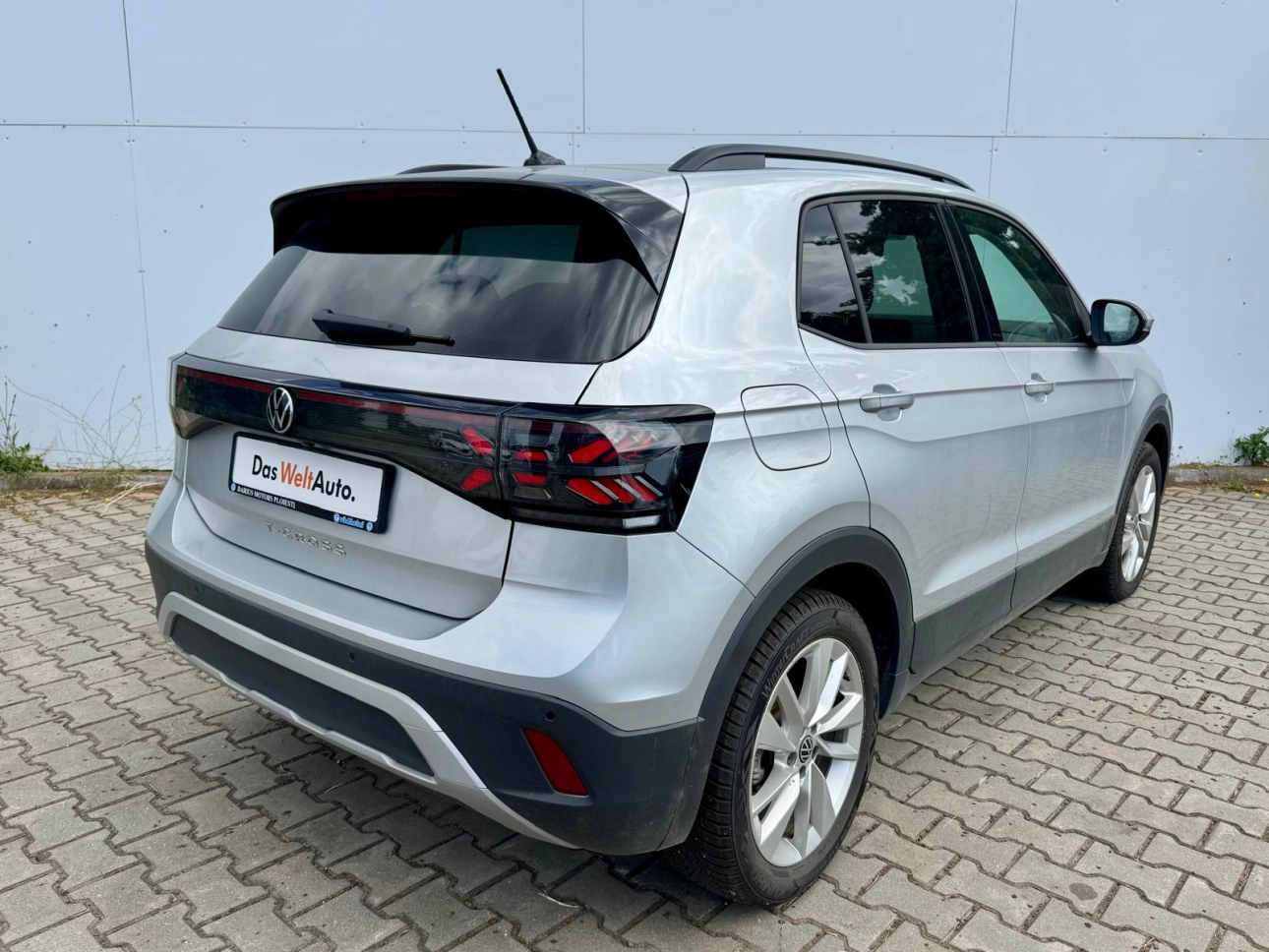 Volkswagen T-CROSS Hatchback 2025