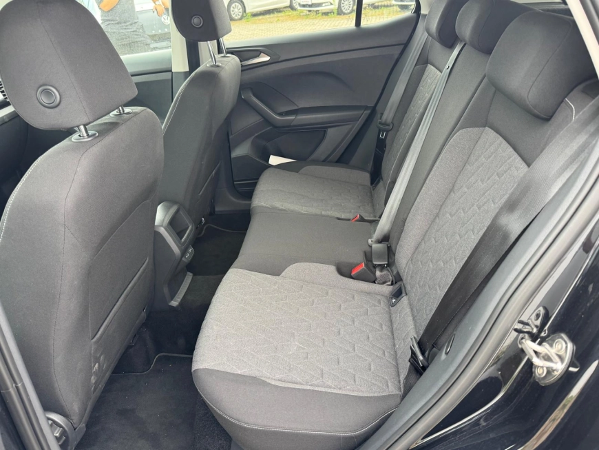 Volkswagen T-CROSS Hatchback 2025