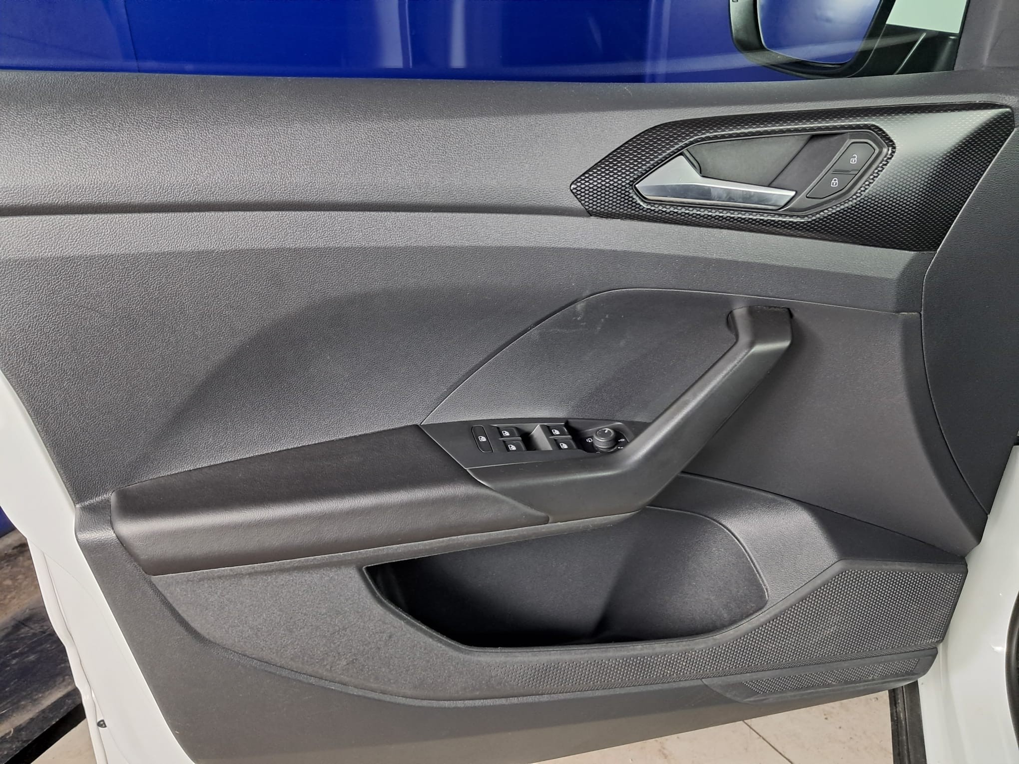VOLKSWAGEN T-Cross 2022 — imagine 10