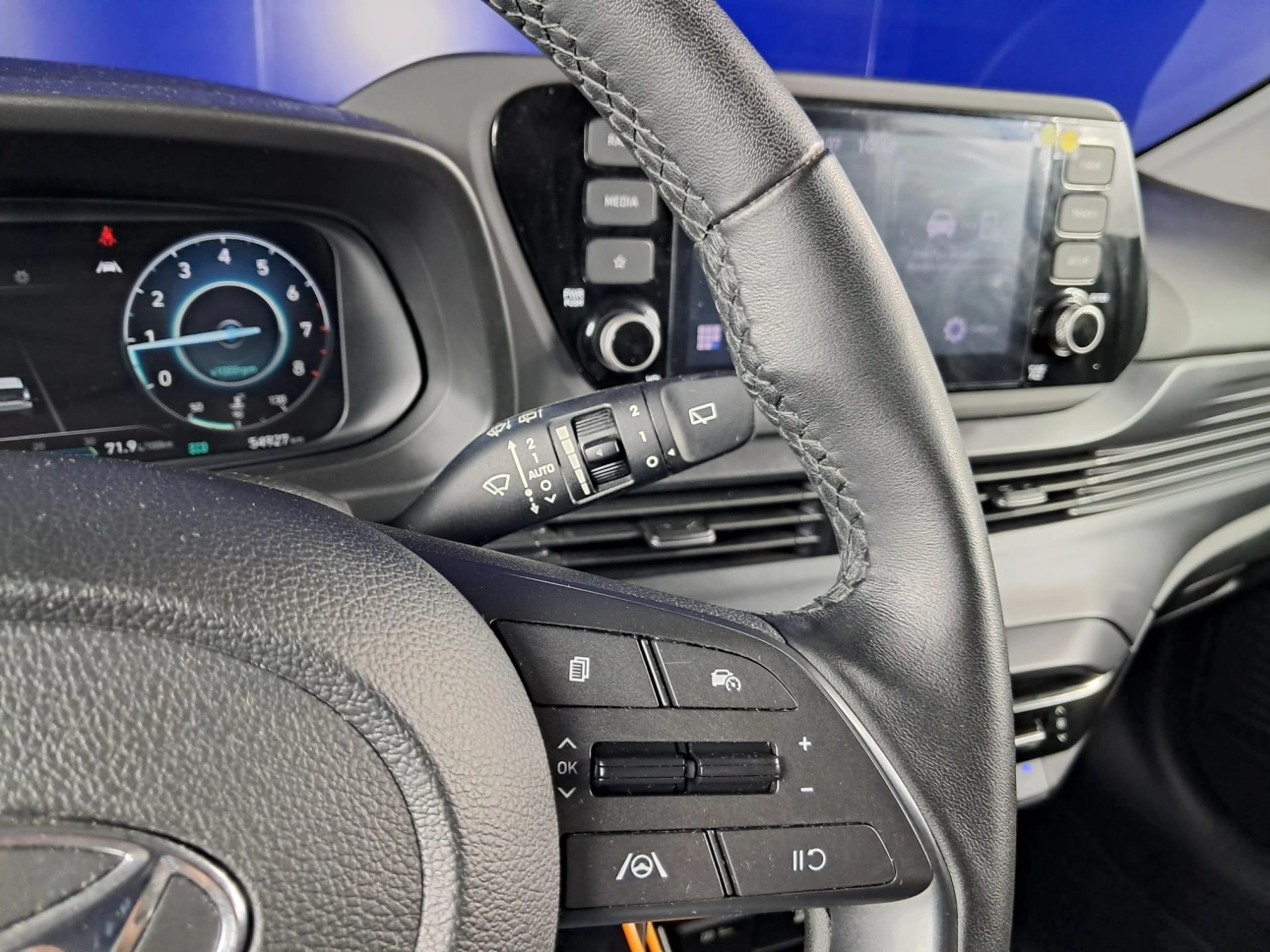 HYUNDAI BAYON LEDLINE HYBRID 1.0i 110CP 2022