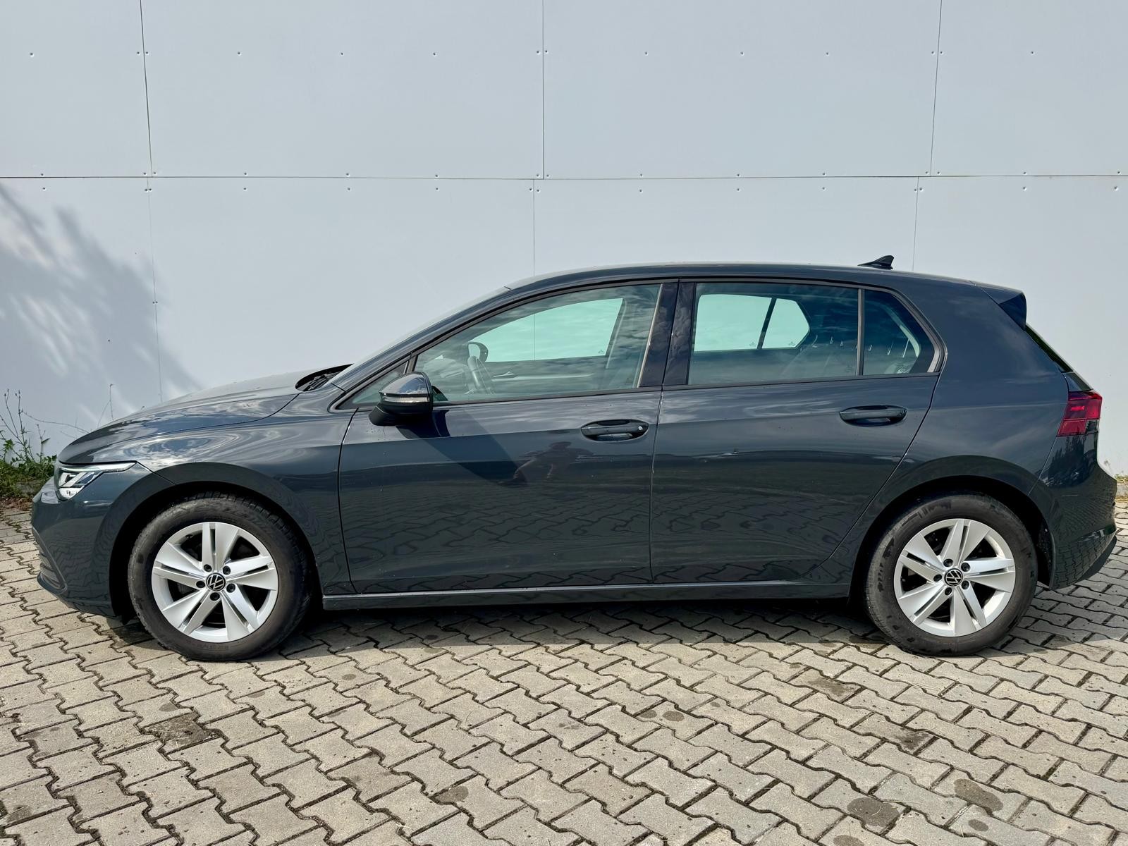 VOLKSWAGEN Golf 2023 — imagine 37