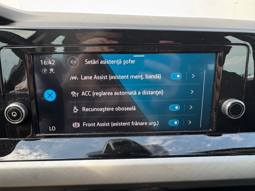 Volkswagen GOLF Hatchback 2023