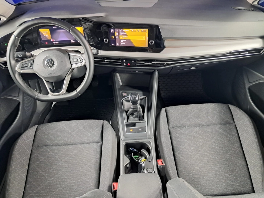 VOLKSWAGEN GOLF VIII LIFE 2.0TDI 115CP 2022