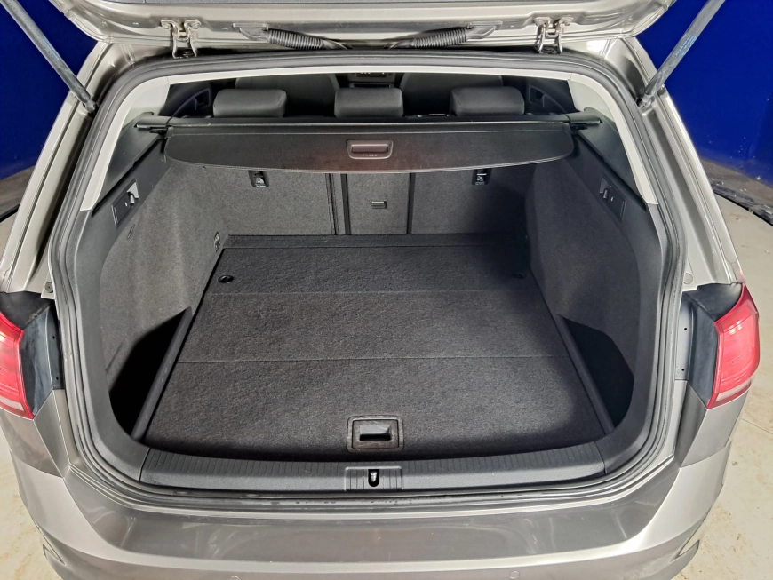 VOLKSWAGEN GOLF VII Comfortline 1.6TDI DSG 110CP 2016